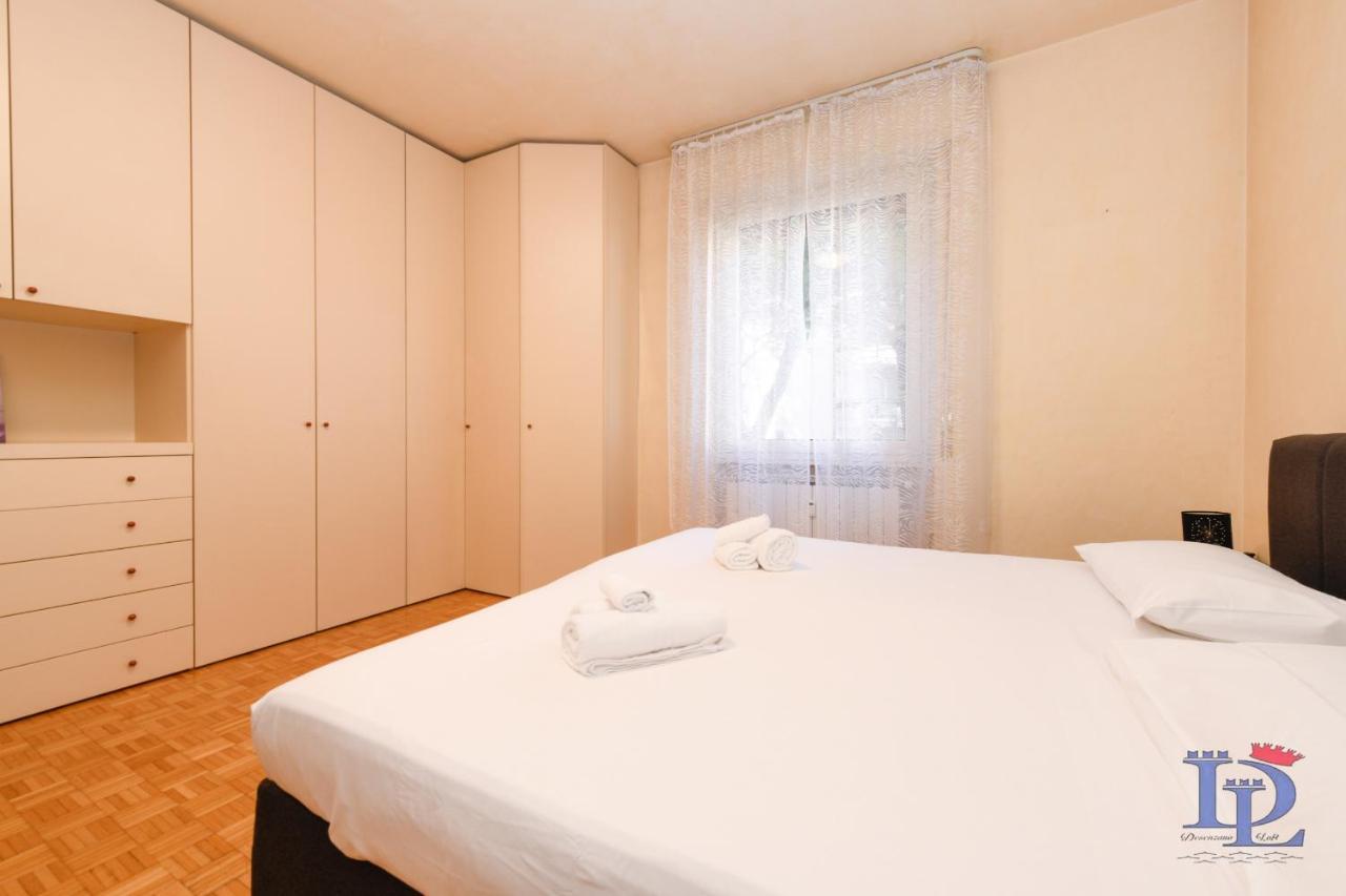 Desenzanoloft Official Partner Marriott Homes & Villas - Charming On The Lake Front Lake Desenzano del Garda Exteriör bild